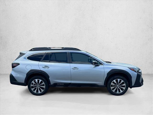 Used 2024 Subaru Outback Limited AWD/4WD image 4