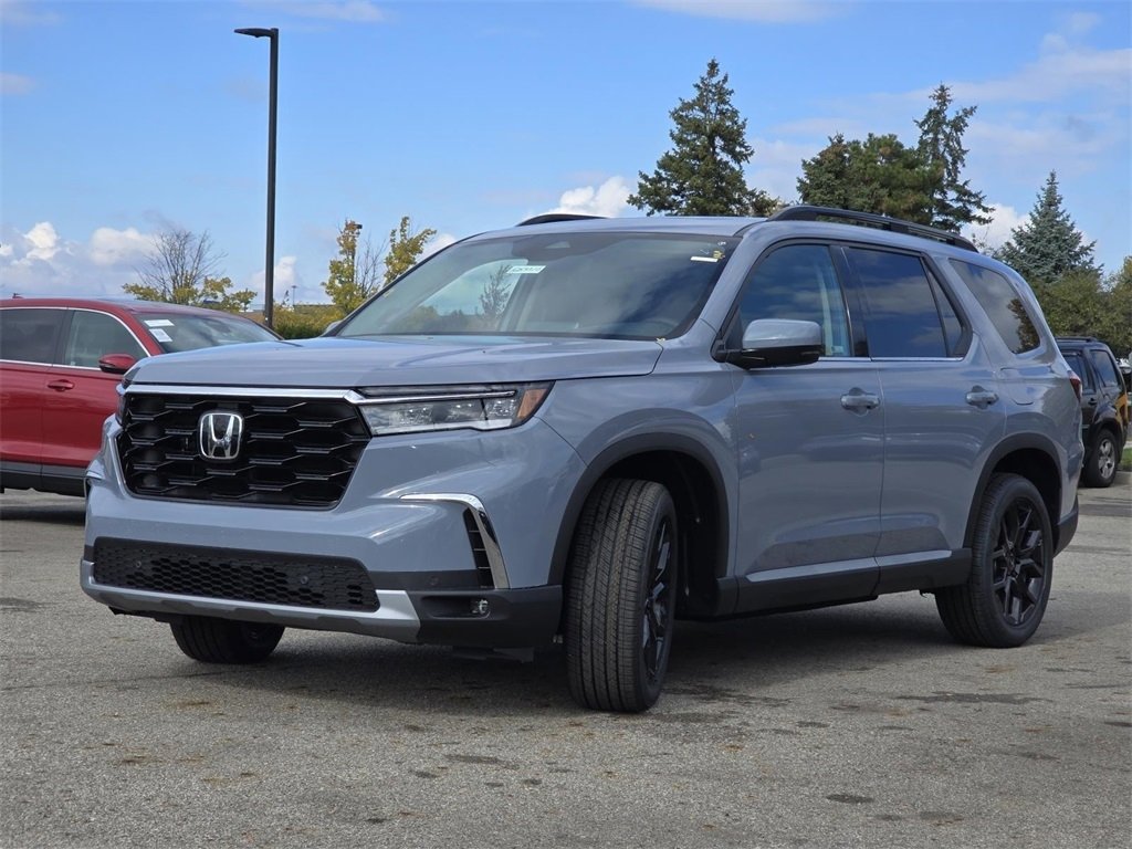 New 2025 Honda Pilot Touring image 53