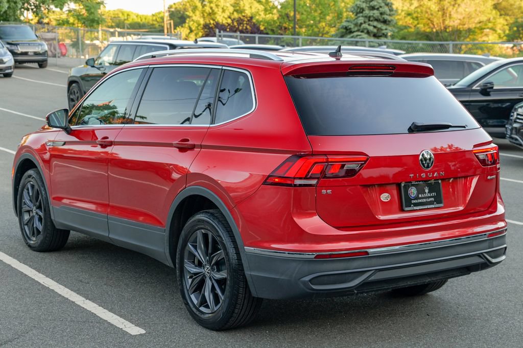 Used 2022 Volkswagen Tiguan SE AWD/4WD image 5