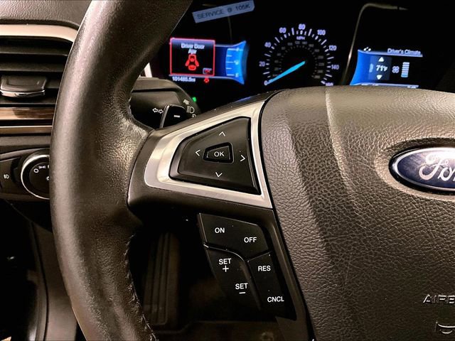 Used 2015 Ford Fusion SE w/ Equipment Group 202A AWD/4WD image 17