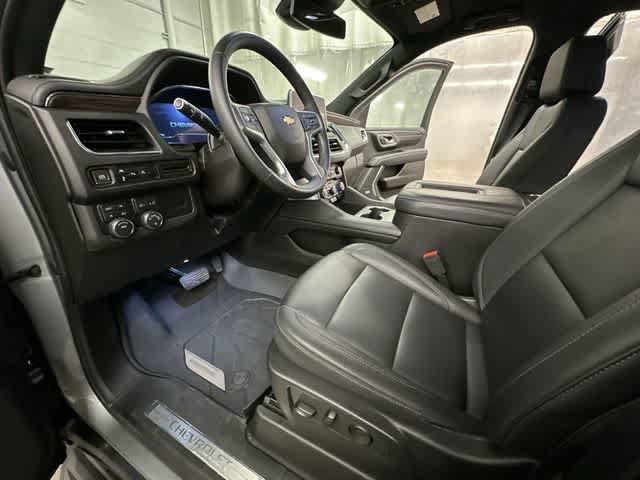 Used 2023 Chevrolet Tahoe LT AWD/4WD image 16
