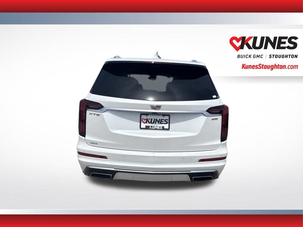 Used 2022 Cadillac XT6 Premium Luxury w/ Platinum Package AWD/4WD image 10