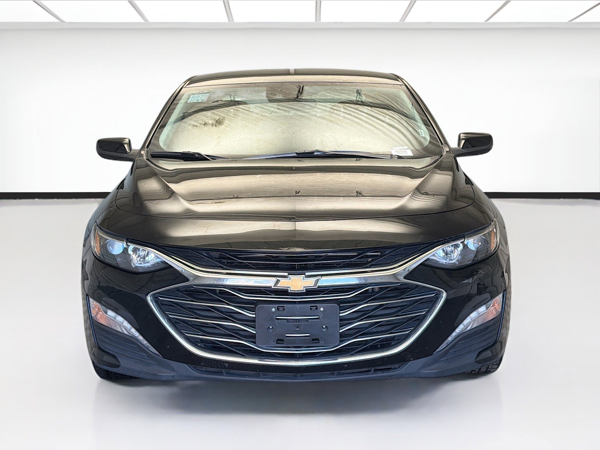 Used 2024 Chevrolet Malibu LT image 2