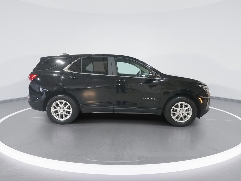 Used 2023 Chevrolet Equinox LT image 9