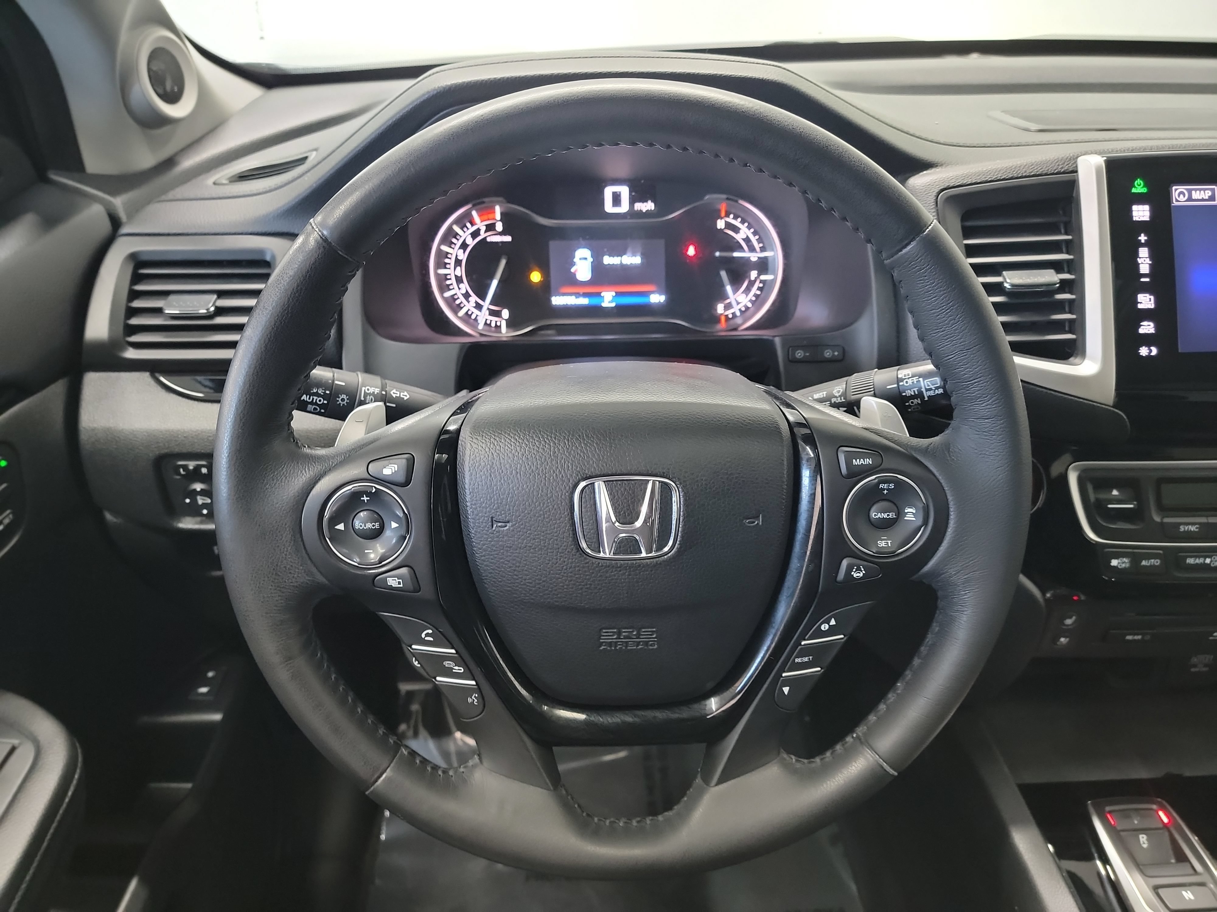 Used 2016 Honda Pilot Elite image 17