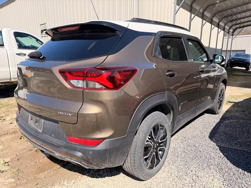 Used 2021 Chevrolet TrailBlazer ACTIV w/ Technology Package image 15