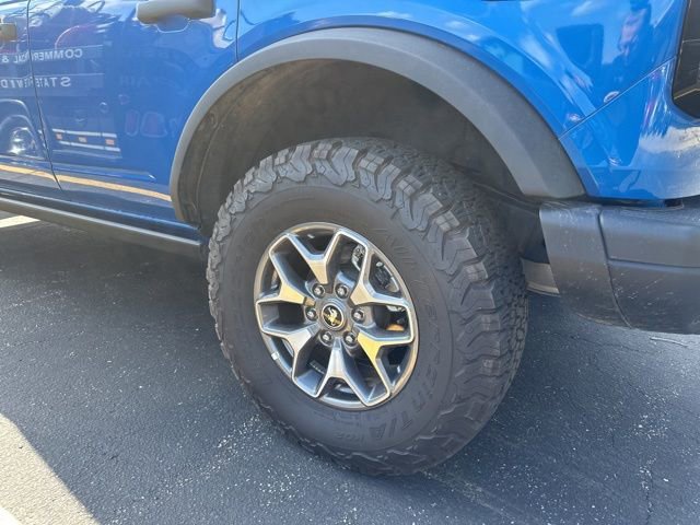 Used 2025 Ford Bronco Badlands AWD/4WD image 14