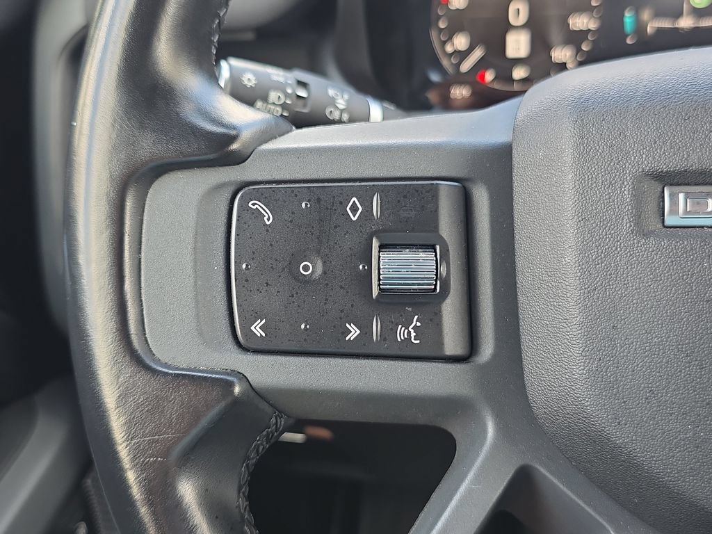 Used 2023 Land Rover Defender 130 X-Dynamic SE AWD/4WD image 20
