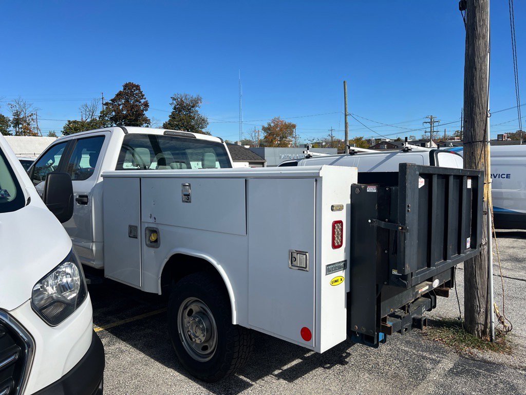 Used 2019 Ford F350 XL w/ Power Equipment Group image 12