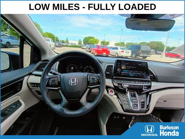 Used 2025 Honda Odyssey Touring image 4