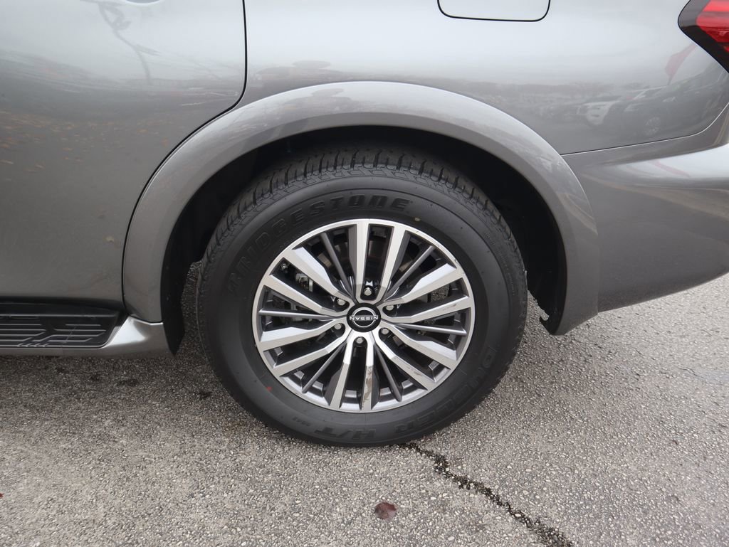 Used 2024 Nissan Armada SL image 9