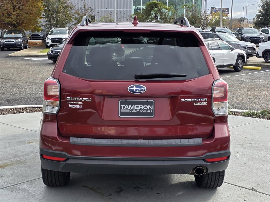 Used 2017 Subaru Forester 2.5i Touring w/ Popular Package #2 image 3