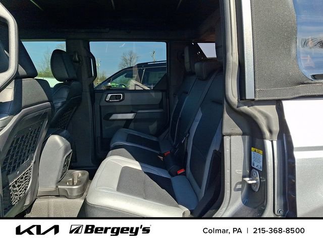 Used 2023 Ford Bronco Black Diamond image 11