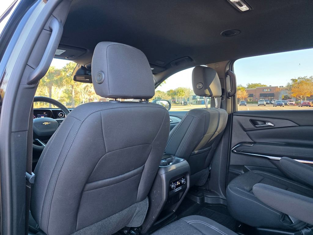 New 2026 Chevrolet Traverse LT w/ LPO, Floor Liner Package FWD image 21