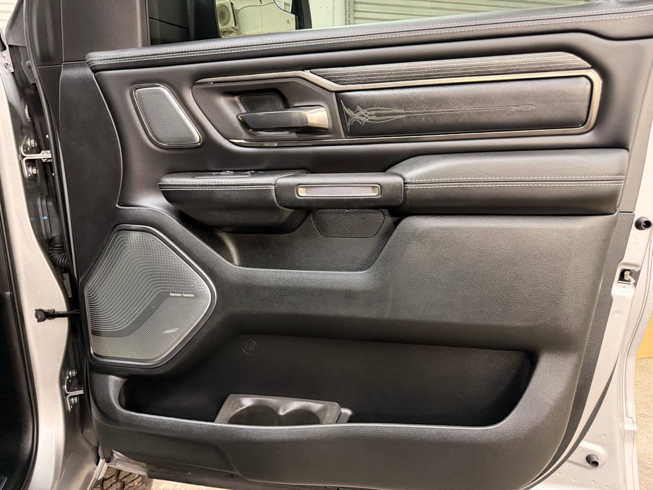 Used 2019 RAM 1500 Limited AWD/4WD image 30