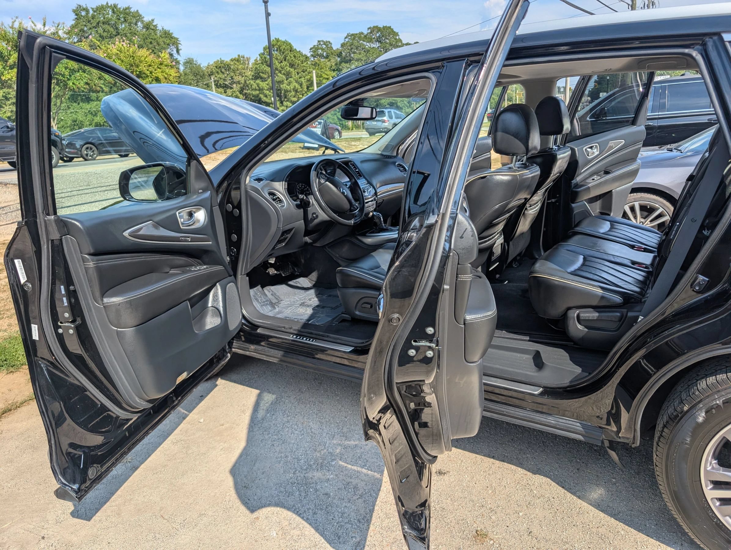 Used 2018 INFINITI QX60 Luxe w/ Premium Plus Package AWD/4WD image 17
