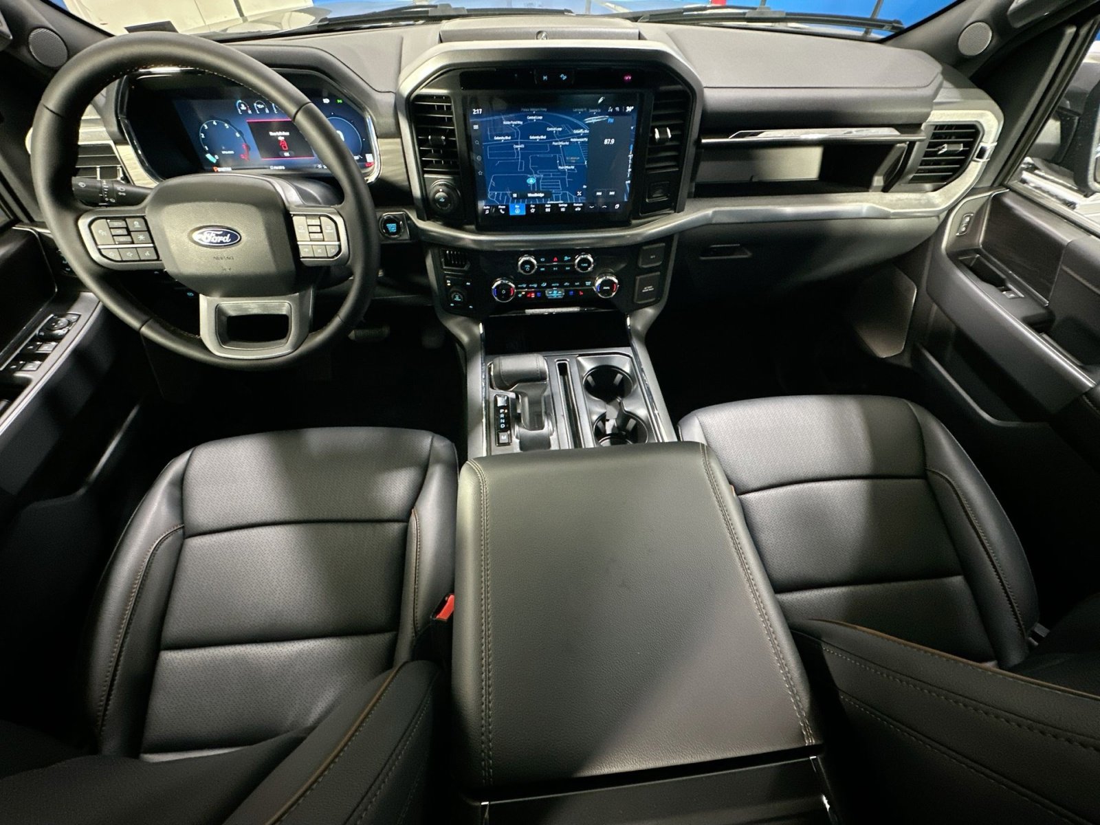 New 2025 Ford F150 Lariat w/ Equipment Group 501A Mid image 32