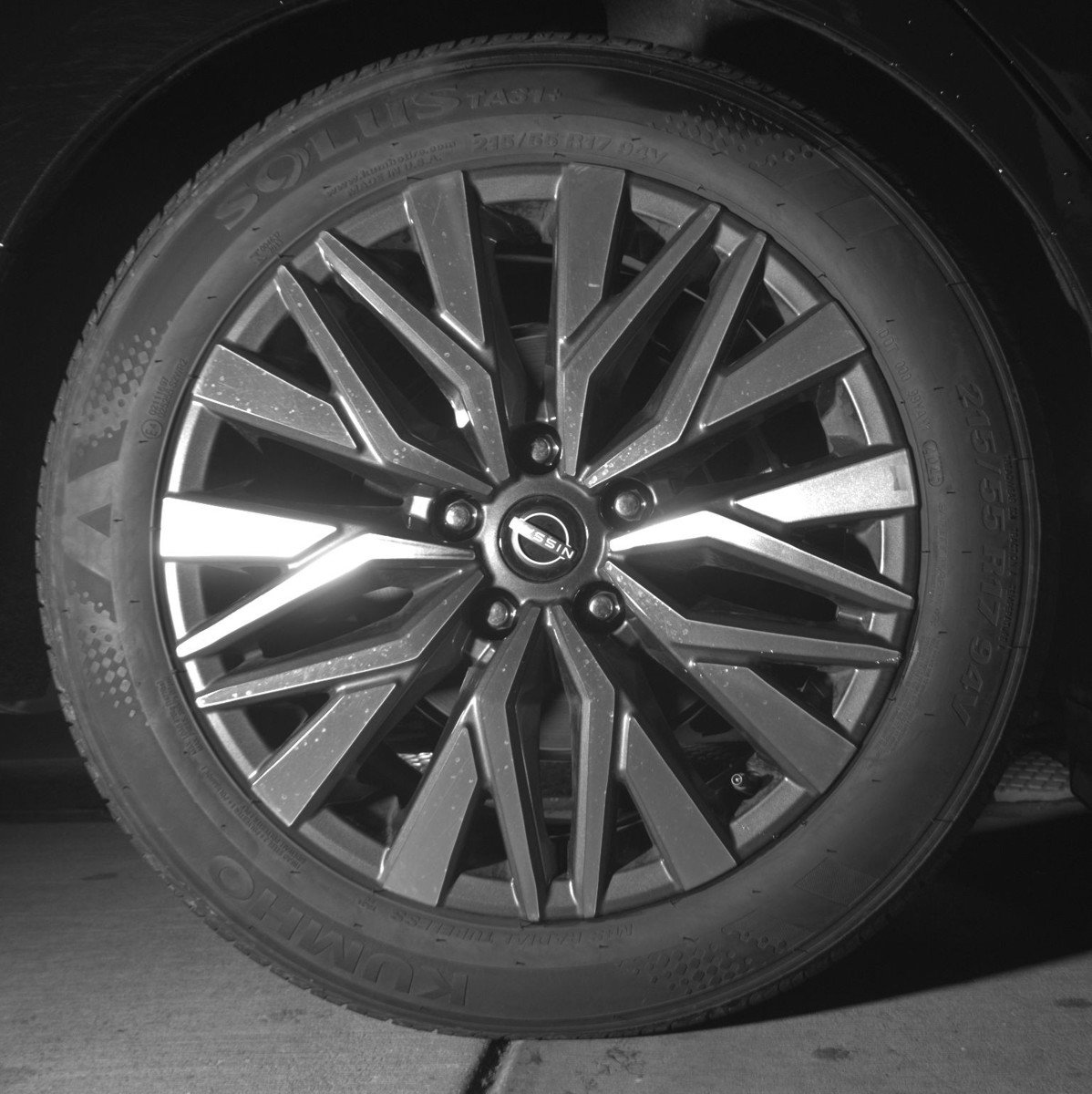 Used 2025 Nissan Altima 2.5 SV image 15