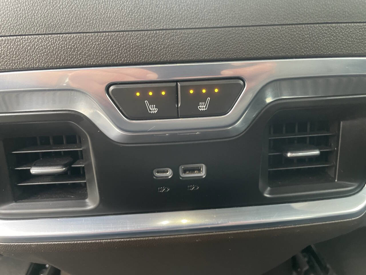 Used 2022 Chevrolet Silverado 1500 LTZ w/ LTZ Convenience Package II image 29