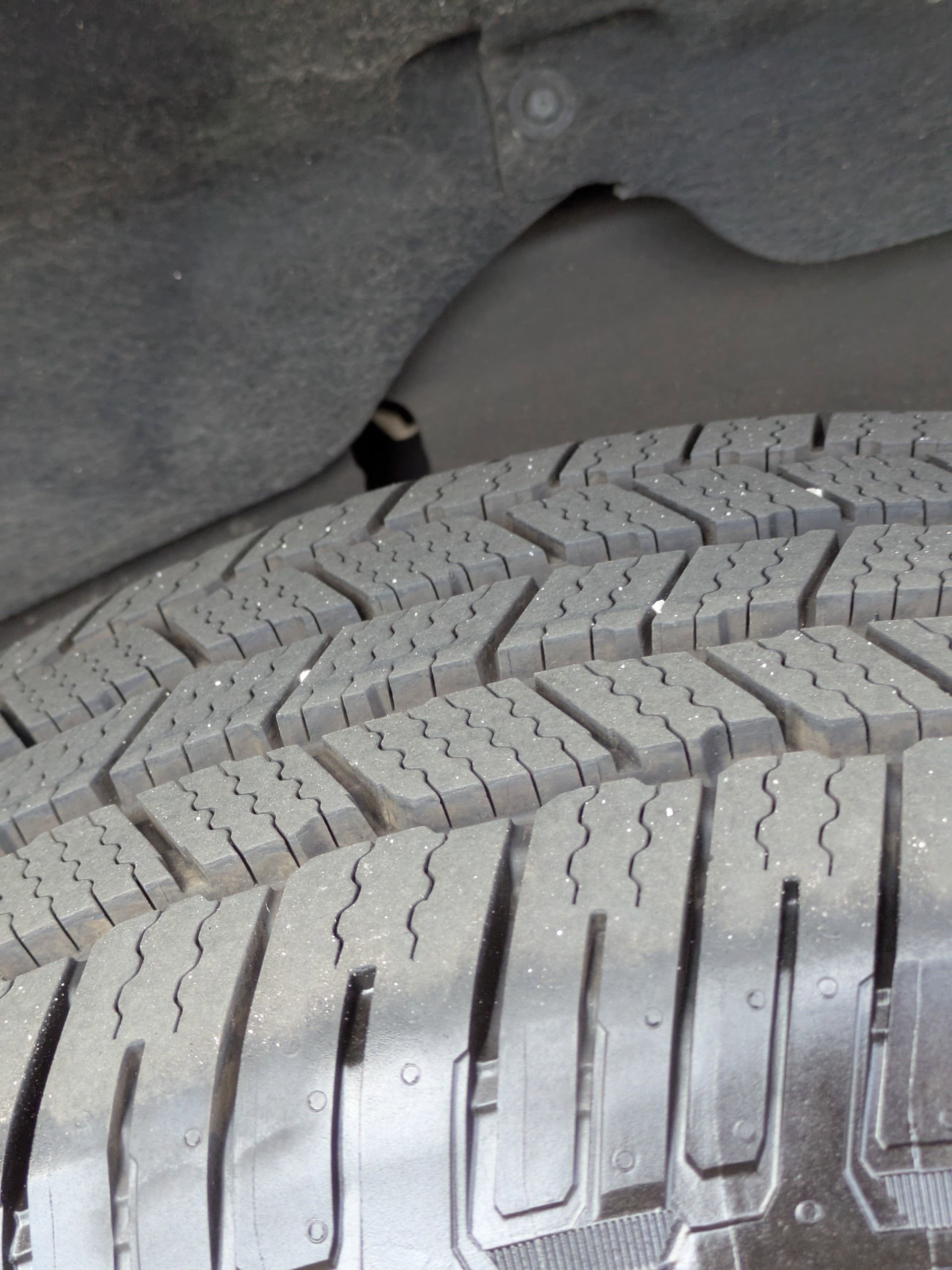 Used 2023 GMC Sierra 1500 AT4 w/ AT4 Premium Package image 9