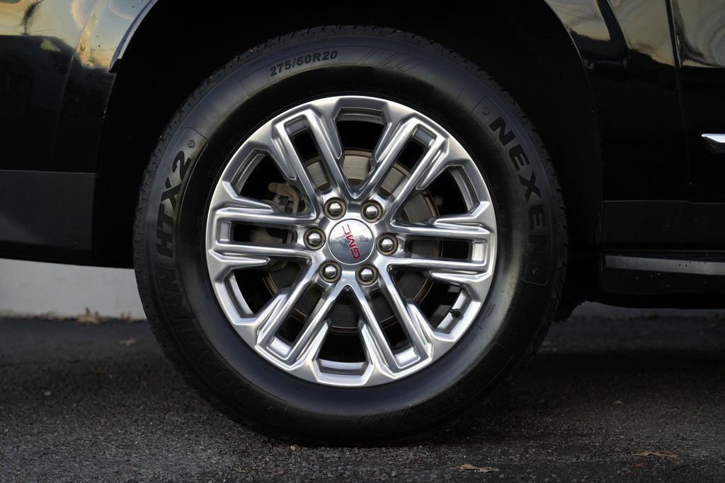 Used 2021 GMC Yukon XL SLT w/ SLT Luxury Plus Package image 11