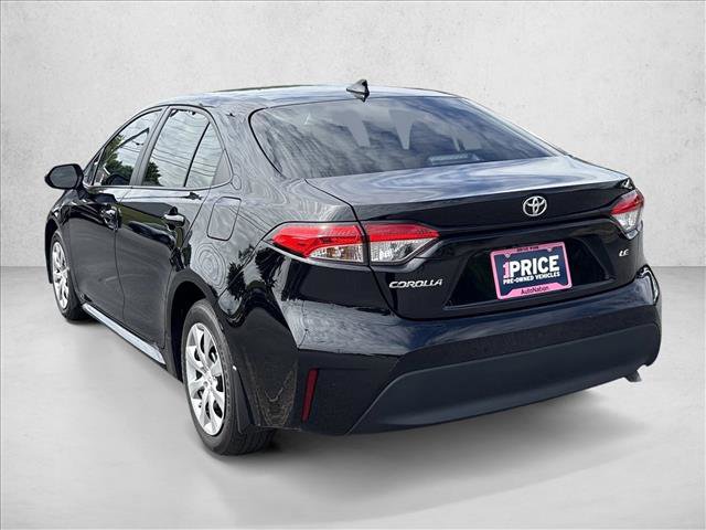 Used 2025 Toyota Corolla LE FWD image 9