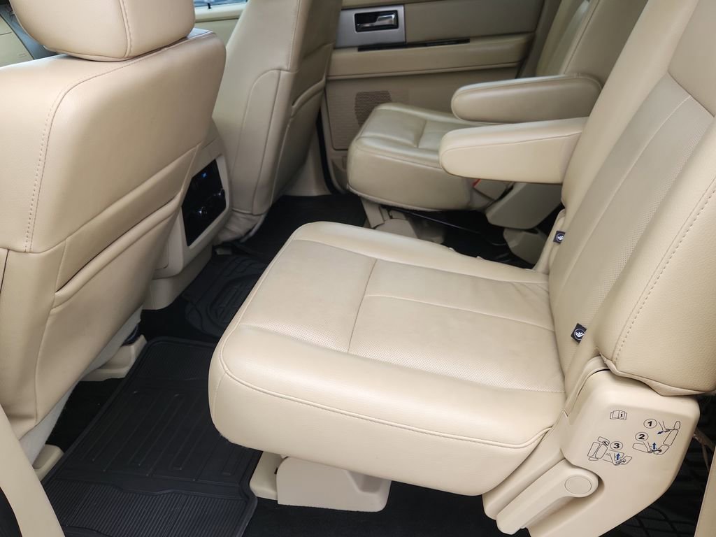 Used 2016 Ford Expedition EL Limited image 10