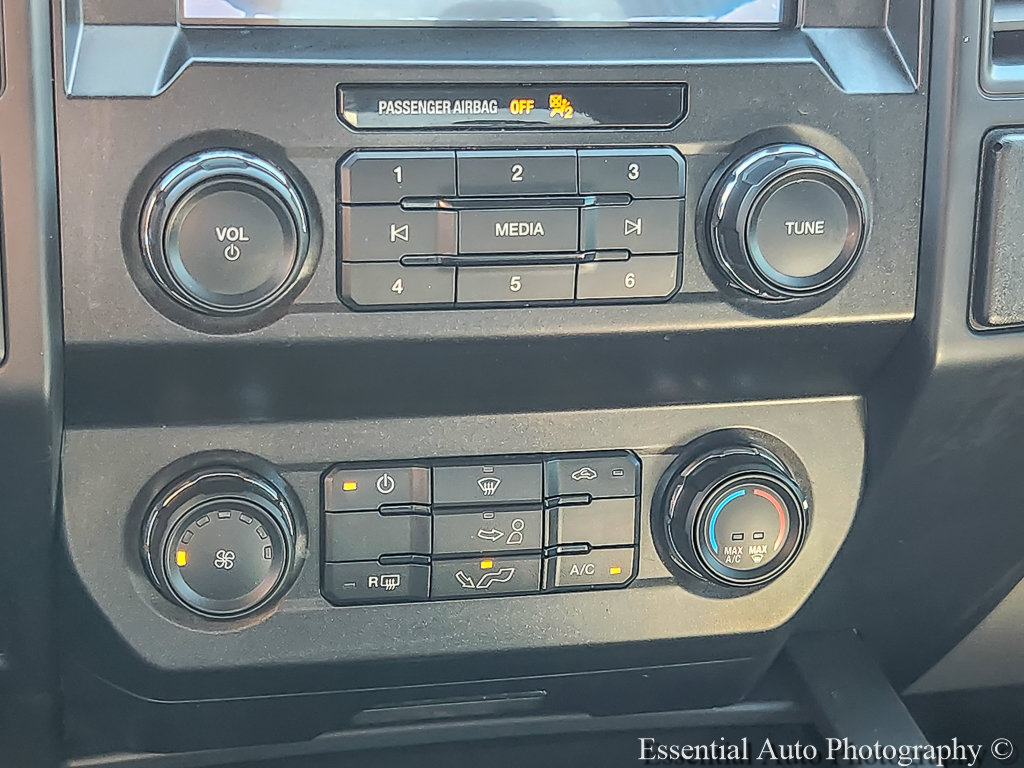 Used 2019 Ford F150 XL w/ Equipment Group 101A Mid AWD/4WD image 13