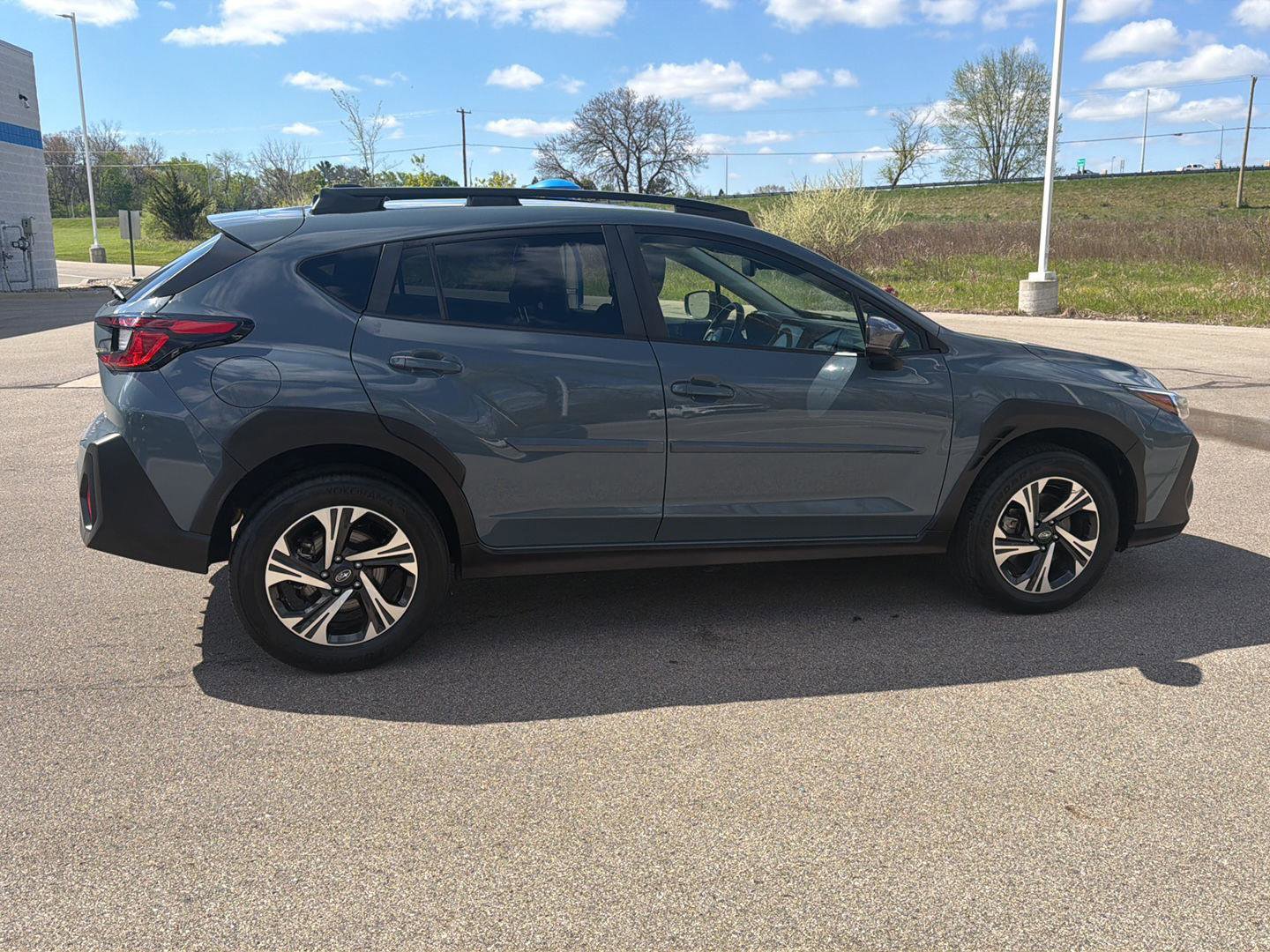 Used 2024 Subaru Crosstrek 2.0i Premium AWD/4WD image 6