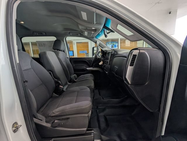 Used 2018 Chevrolet Silverado 3500 LT AWD/4WD image 16