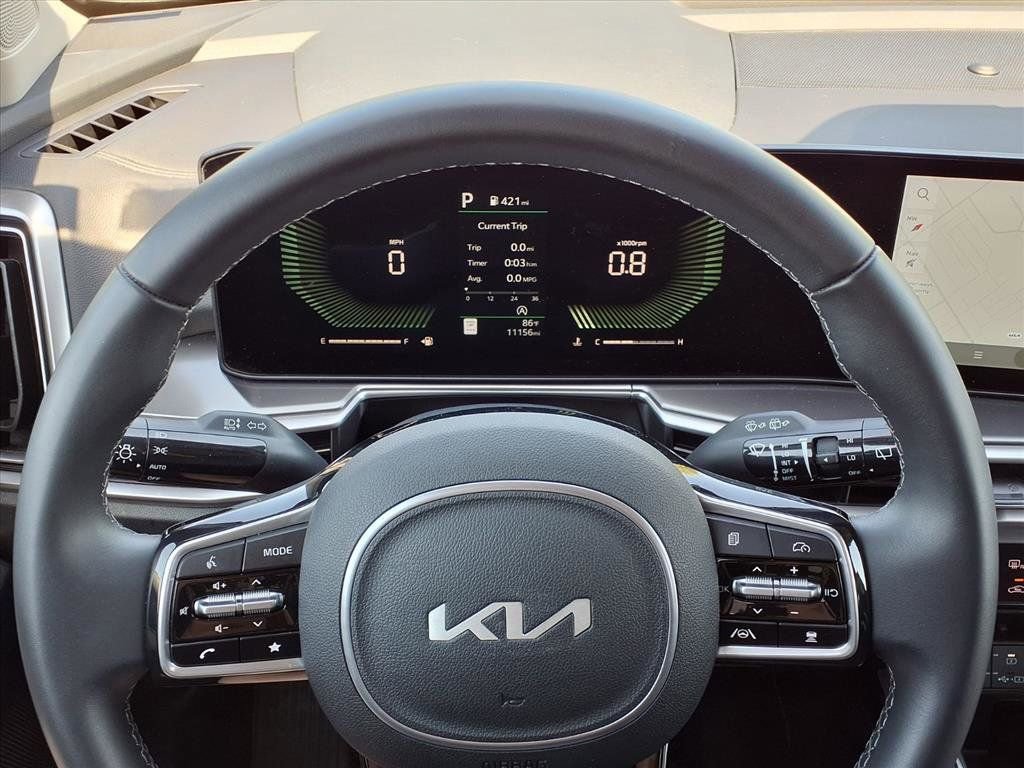 Used 2025 Kia Sorento S w/ Panoramic Sunroof Package FWD image 15