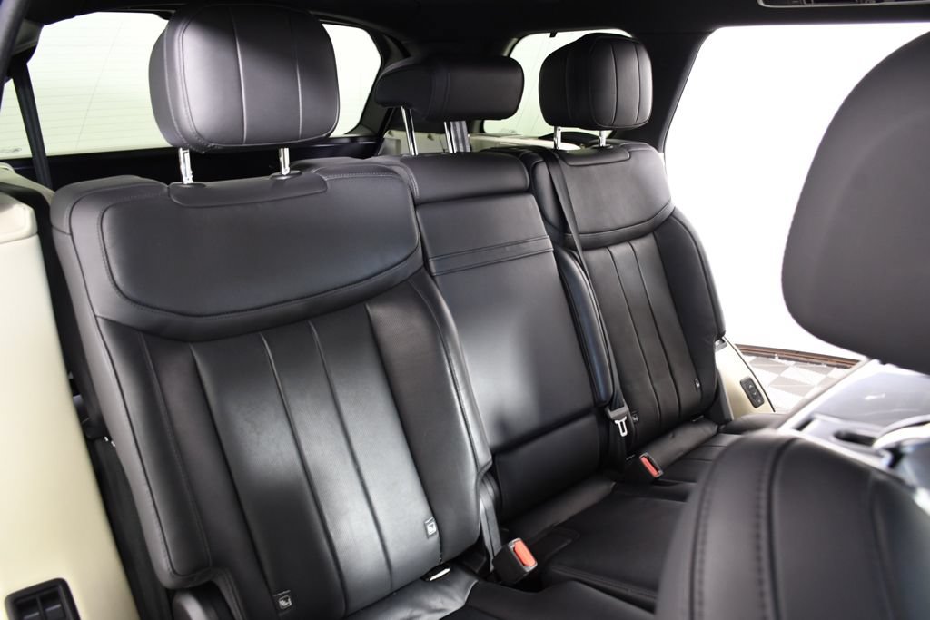Used 2024 Land Rover Range Rover Long Wheelbase SE AWD/4WD image 22