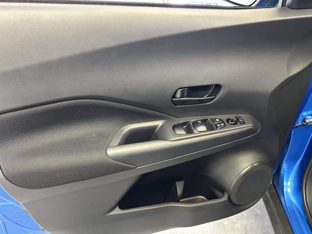 Used 2025 Nissan Kicks Play S FWD image 15