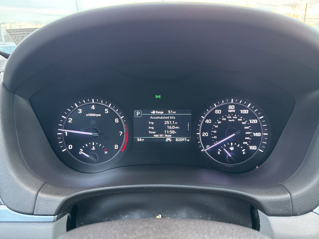 Used 2018 Genesis G80 3.8 image 10