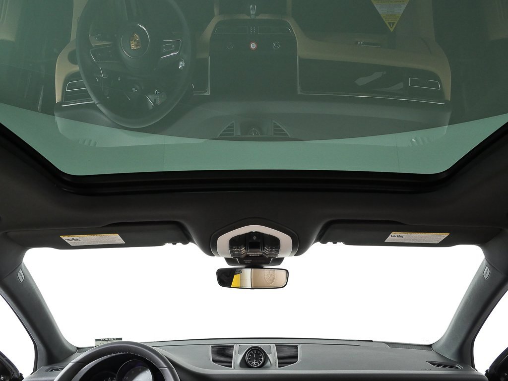 New 2026 Porsche Macan S image 20