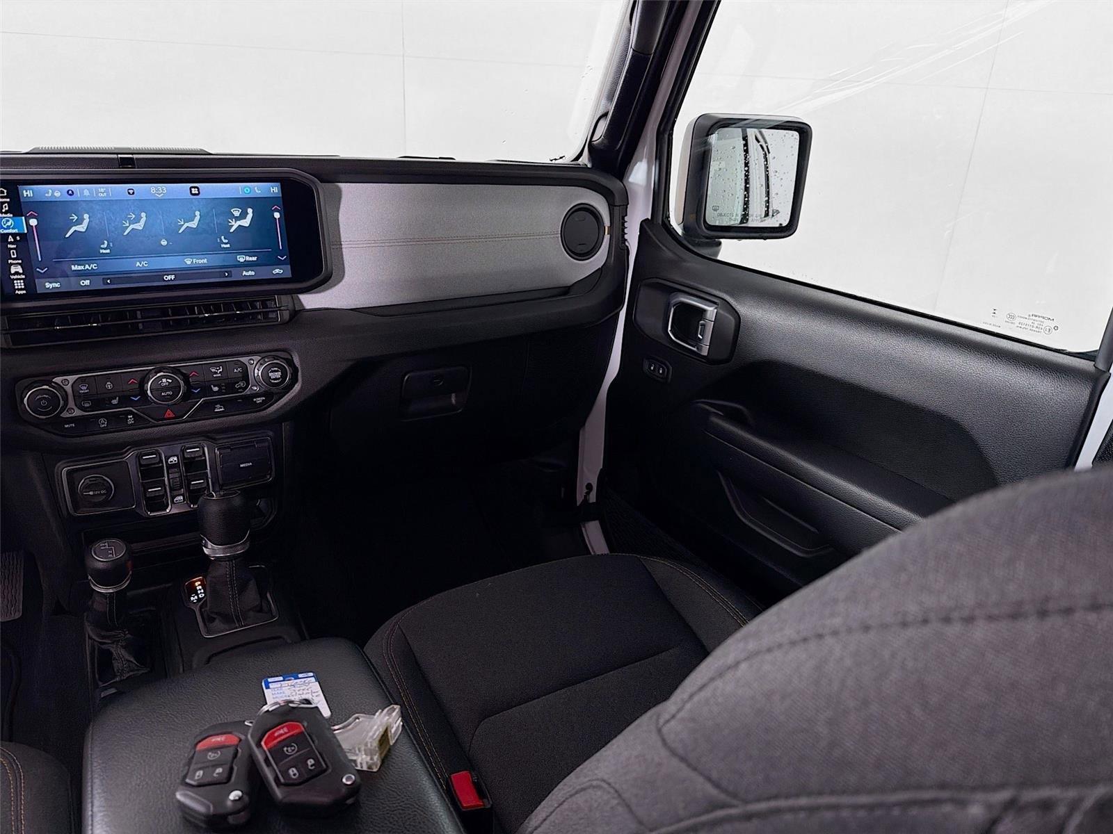 Used 2024 Jeep Gladiator Sport AWD/4WD image 23