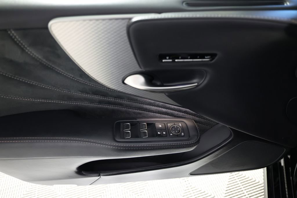 Used 2018 Lexus LS 500 F Sport w/ Performance Package image 16