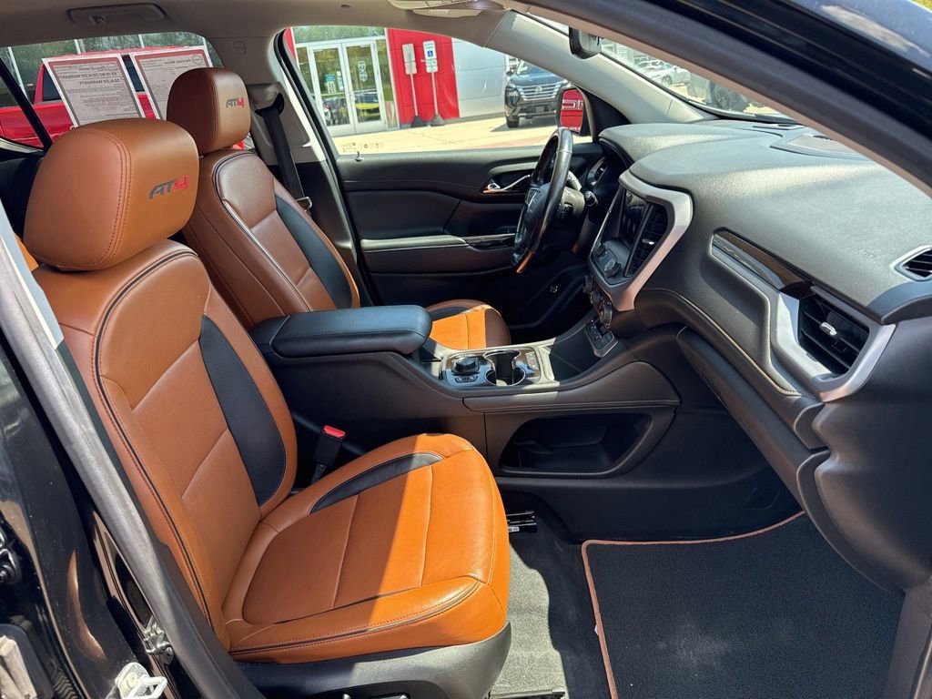 Used 2020 GMC Acadia AT4 w/ GMC Pro Grade Package AWD/4WD image 27