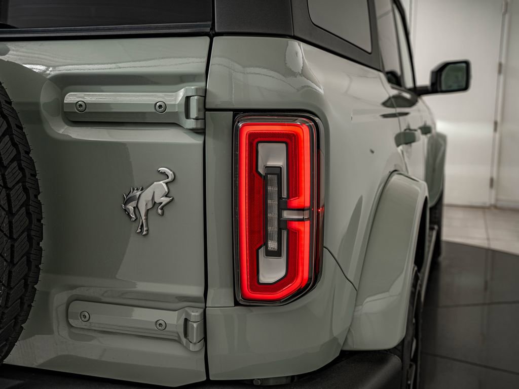 Used 2024 Ford Bronco Outer Banks image 16