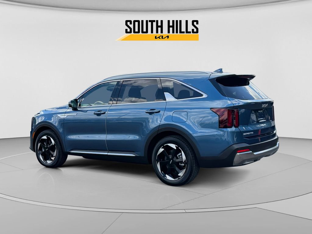 Used 2025 Kia Sorento EX AWD/4WD image 3