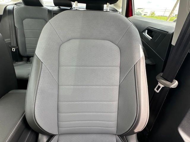 New 2026 Volkswagen Jetta SE FWD image 27