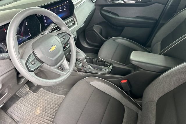 Used 2026 Chevrolet TrailBlazer LS w/ LS Convenience Package FWD image 10