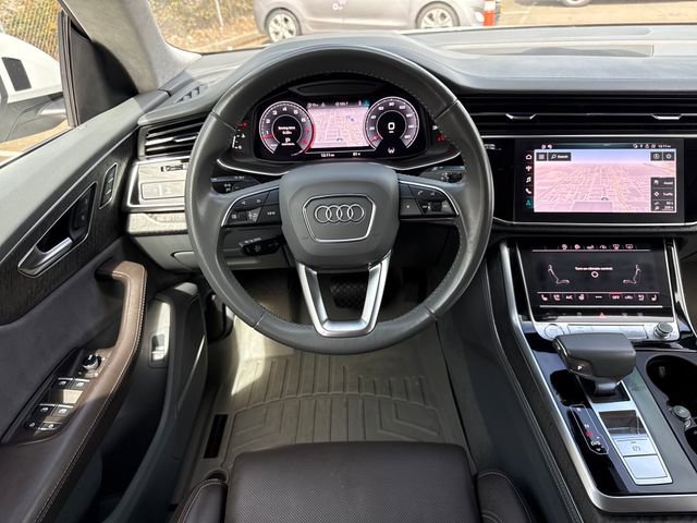 Used 2019 Audi Q8 Prestige w/ Luxury Package image 20