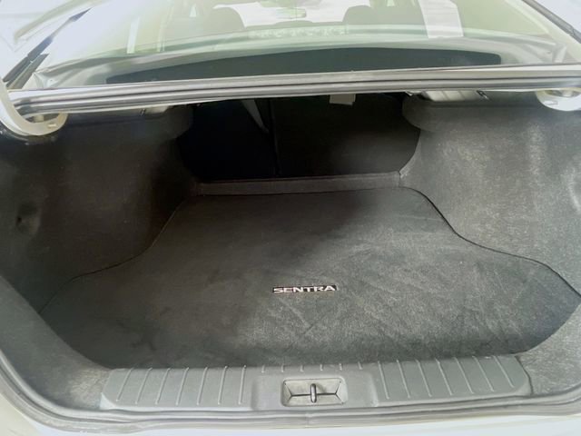 Used 2024 Nissan Sentra SR FWD image 25