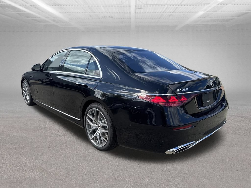 New 2027 Mercedes-Benz S 580 4MATIC Sedan image 3