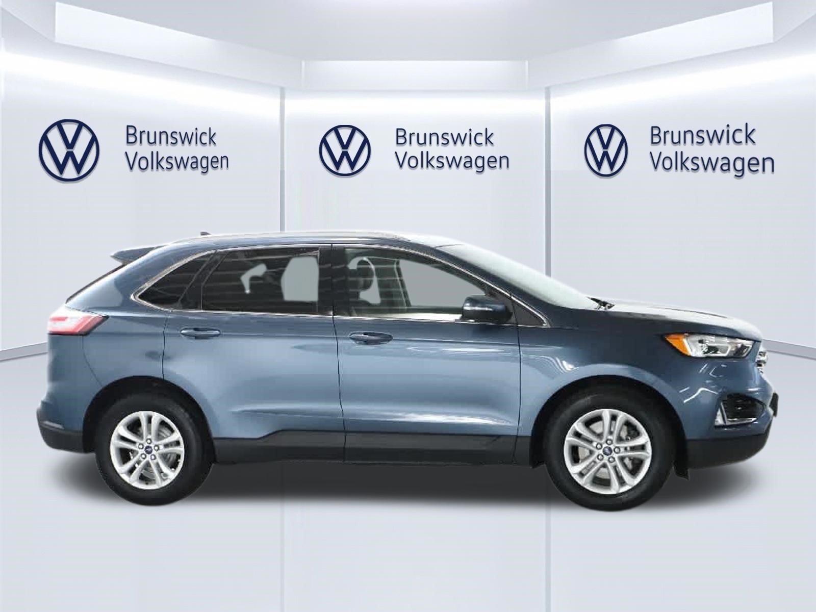 Used 2019 Ford Edge SEL w/ Equipment Group 201A AWD/4WD image 11