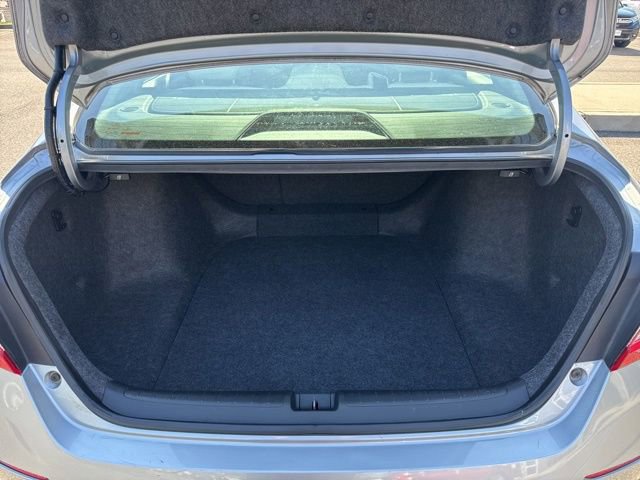 Used 2018 Honda Accord EX image 12