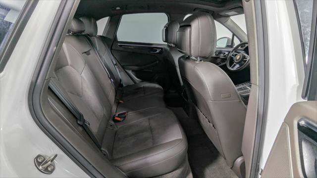 Used 2017 Porsche Macan image 22