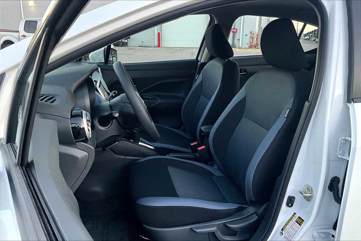 New 2025 Nissan Versa SV w/ Trunk Package FWD image 15