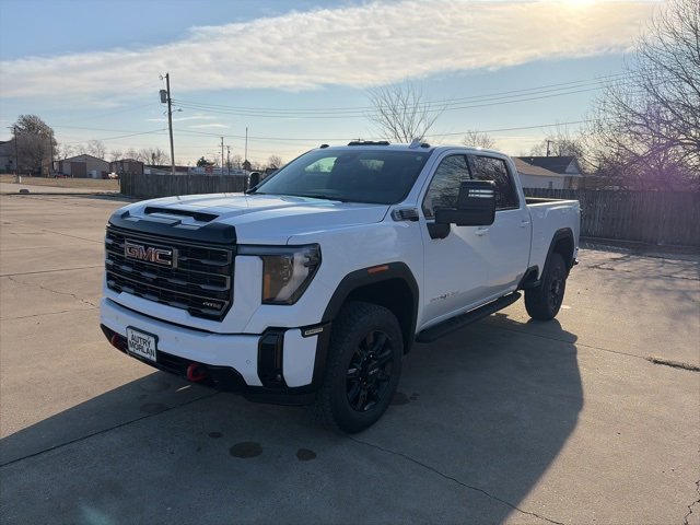 New 2026 GMC Sierra 2500 AT4 image 2